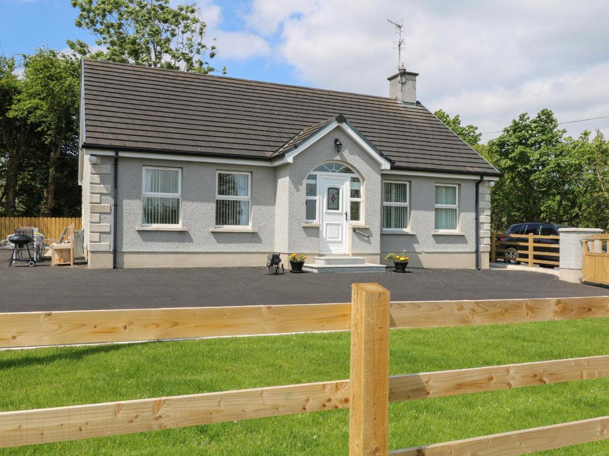 Slieve Gallion Cottage Махерафелт Екстериор снимка